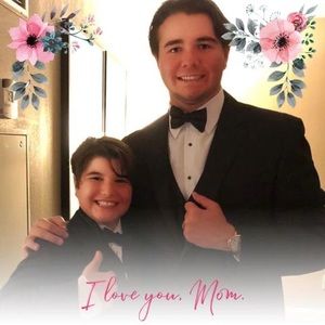 Meet your Posher, Elizabeth